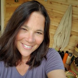 Meet your Posher, Beth